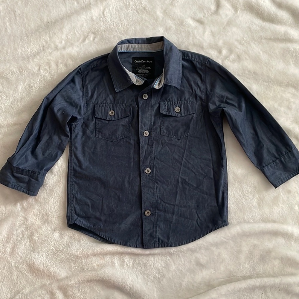 Calvin Klein Jeans Kids Shirt Size 3T